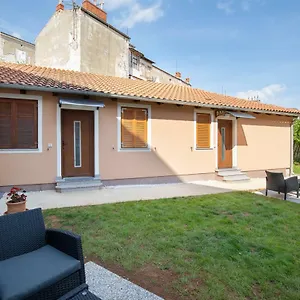 Leonardo&mak Apartment Pula